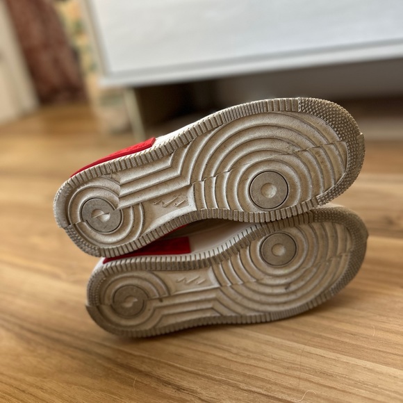 Nike WMNS Air Force 1 Fontana Pearl White University Red - Picture 6 of 6